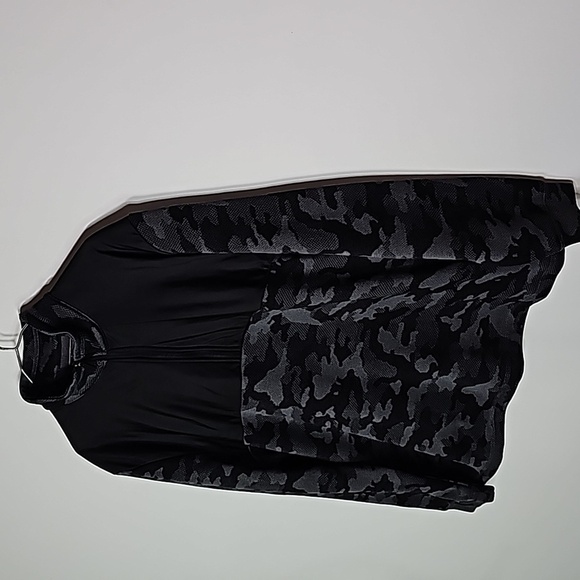 Ben Hogan medium black and gray camo performance pullover long sleeve jacket - Picture 2 of 7